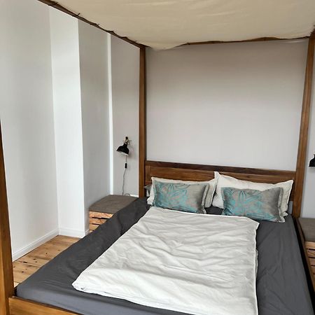2 Zi Whg Zentral, Altbau, Renoviert 4P Lägenhet Hannover Exteriör bild